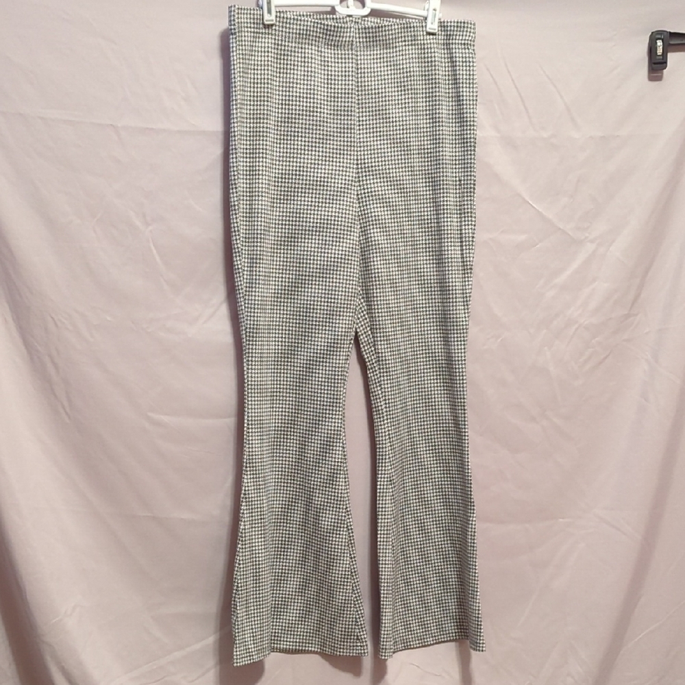 wild fable Black and White Houndstooth Flare Pants